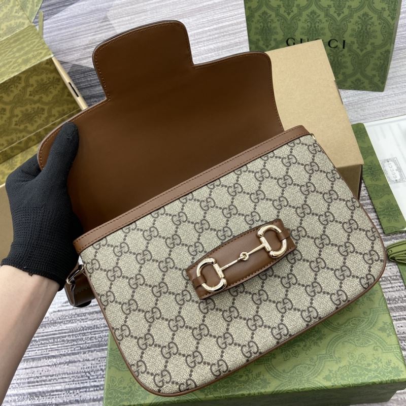Gvc*1 horsebit bags